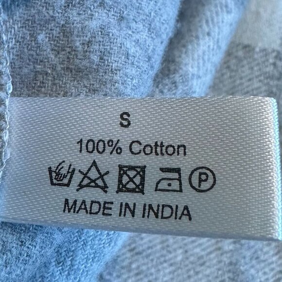 Panache Apparel Grey Plaid Button-Down Shirt Top Oversized Size Small Women's - Picture 12 of 13